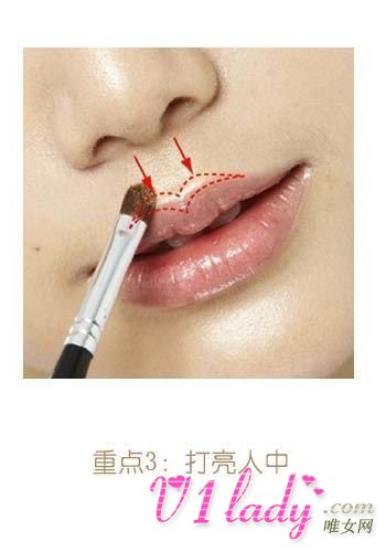 怎么样化妆可以让鼻子显得更加挺拔和笔直